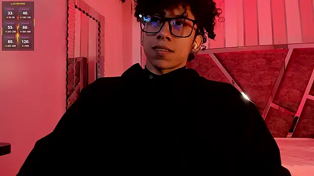 AkazaBoy  online show from 05/08/26, 05:57