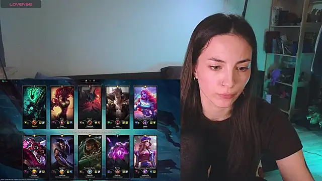 Snapshot of Space_X_Roxy_ chatting on 03/03/25, 08:21 Space X Roxy online show from 03/03/25, 08:21