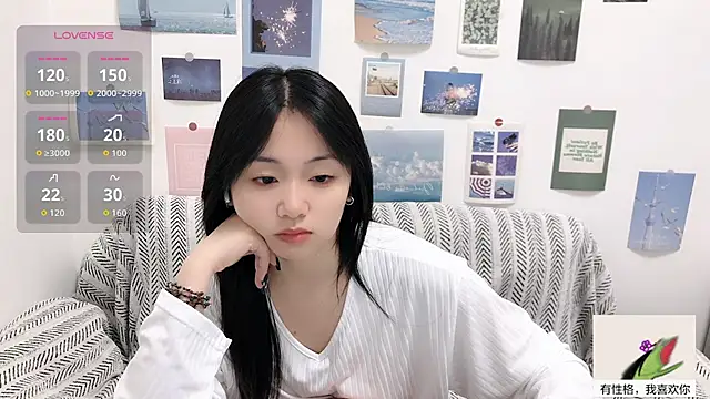 Snapshot of LiLiYbaby chatting on 10/02/25, 06:20 LiLiYbaby online show from 10/02/25, 06:20