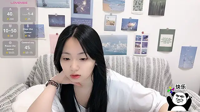 LiLiYbaby online show from 11/13/25, 06:23