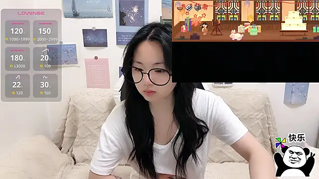 Snapshot of LiLiYbaby chatting on 01/13/26, 07:02 LiLiYbaby online show from 01/13/26, 07:02