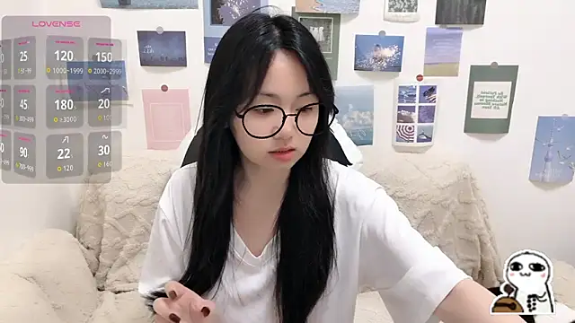 Snapshot of LiLiYbaby chatting on 02/09/26, 06:17 LiLiYbaby online show from 02/09/26, 06:17