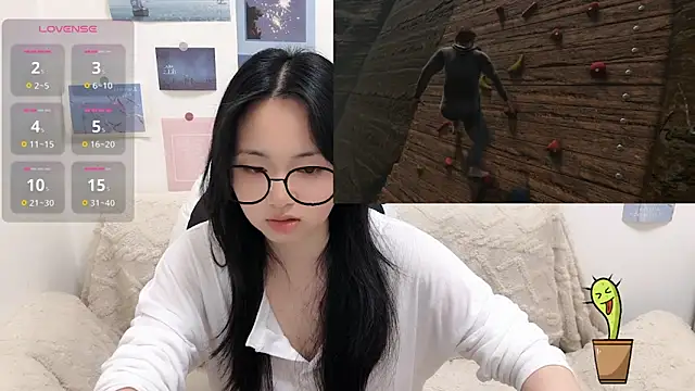 Snapshot of LiLiYbaby chatting on 03/03/26, 06:30 LiLiYbaby online show from 03/03/26, 06:30