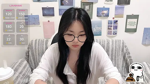 LiLiYbaby online show from 05/13/26, 06:33