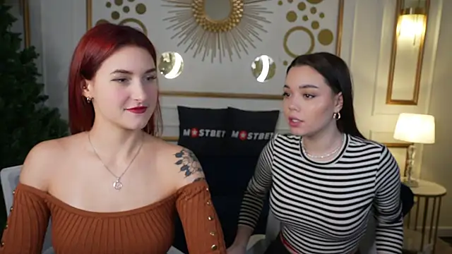 Magnetic Mia  online show from 12/10/24, 04:06