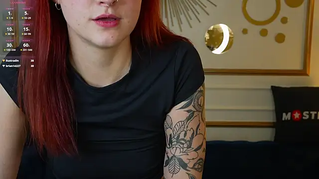 Magnetic Mia  online show from 12/20/24, 05:40