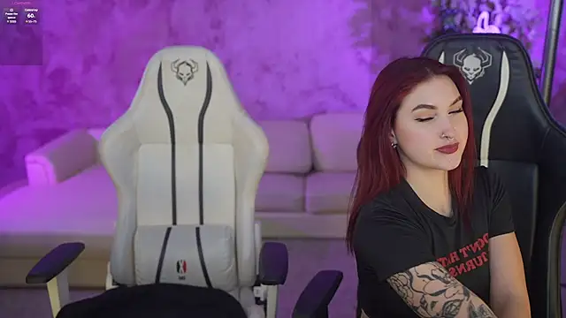 Magnetic Mia  online show from 03/11/25, 07:36