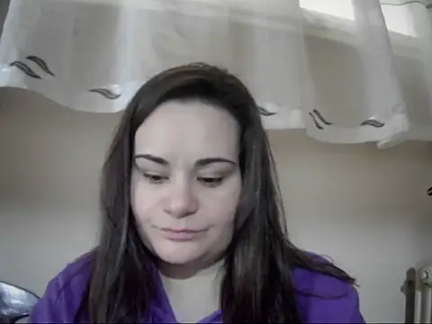 Snapshot of AalinnaK chatting on 02/13/26, 01:51 AalinnaK online show from 02/13/26, 01:51