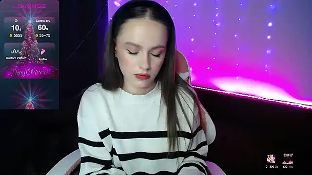 Snapshot of Emillias chatting on 01/23/25, 02:07 Emillias online show from 01/23/25, 02:07