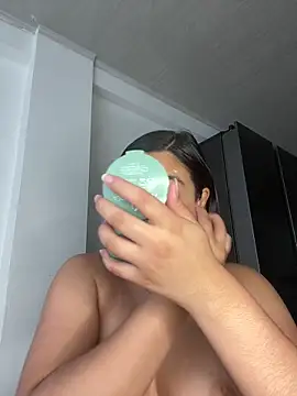 Snapshot of floriamANDjazmin chatting on 03/23/26, 07:29 floriamANDjazmin online show from 03/23/26, 07:29