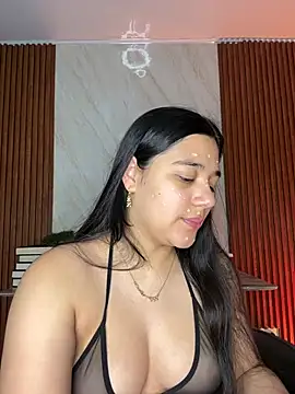 floriamANDjazmin online show from 06/19/26, 07:06
