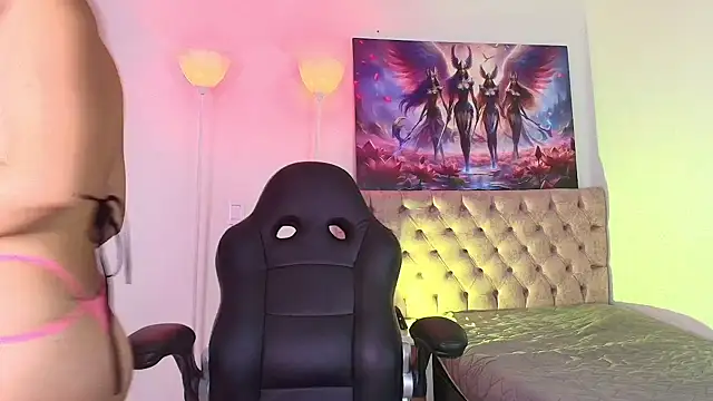 AuroraDiaz online show from 02/21/25, 03:56