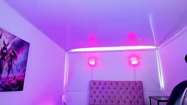 AuroraDiaz online show from 11/15/25, 07:32