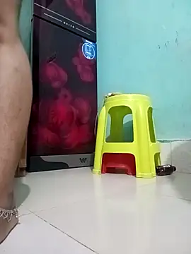 Sumi-roy online show from 10/28/25, 02:04