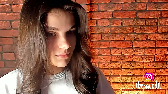 adriana allien online show from 01/12/25, 09:29