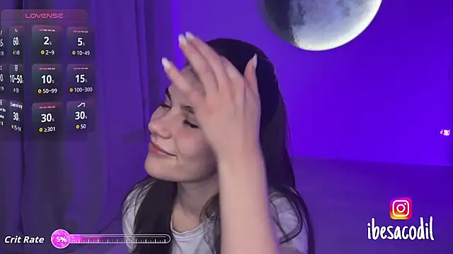 Snapshot of adriana_allien chatting on 12/16/25, 09:09 adriana allien online show from 12/16/25, 09:09