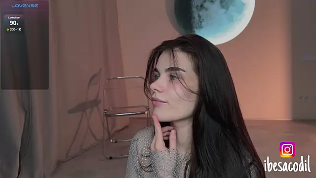 adriana allien online show from 05/05/26, 10:29