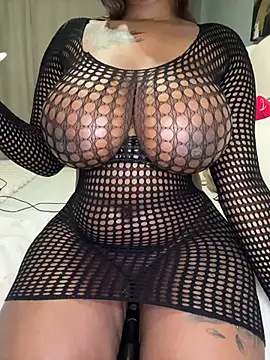 BeautyAuroa online show from 06/19/26, 05:17