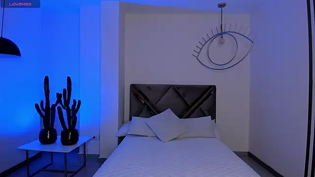 AlanaCraft online show from 11/10/25, 12:15