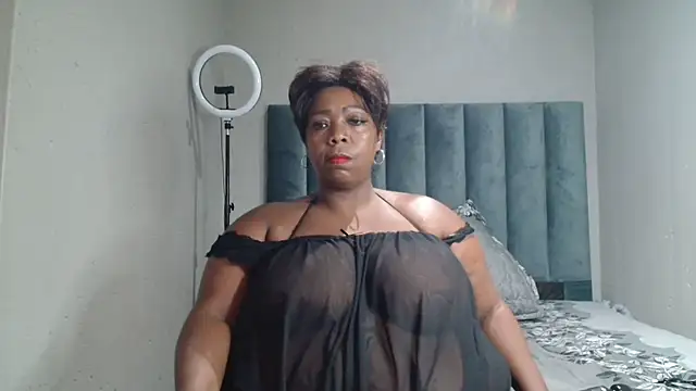 BustyWendyXXX47 online show from 02/17/25, 07:04