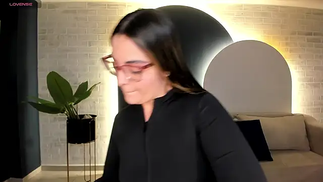 AllisonRogersX online show from 05/05/26, 10:45