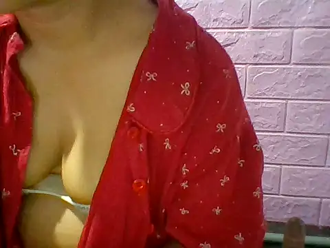 Mimi18x online show from 06/28/26, 01:28