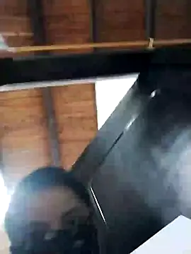 Snapshot of lisseth chatting on 12/02/24, 08:11 lisseth online show from 12/02/24, 08:11