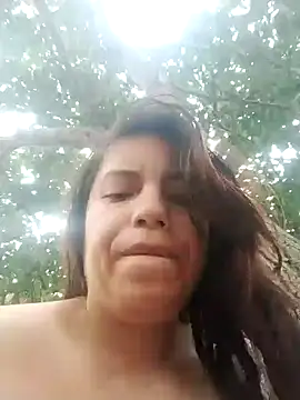 Snapshot of lisseth chatting on 12/12/24, 09:48 lisseth online show from 12/12/24, 09:48