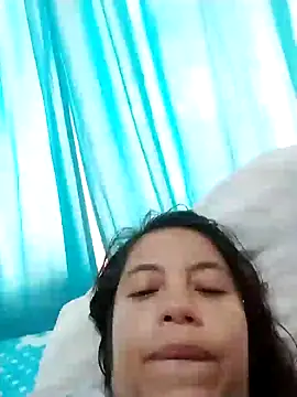 Snapshot of lisseth chatting on 12/16/24, 08:37 lisseth online show from 12/16/24, 08:37