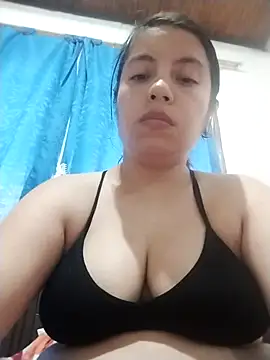 Snapshot of lisseth chatting on 03/20/25, 09:24 lisseth online show from 03/20/25, 09:24