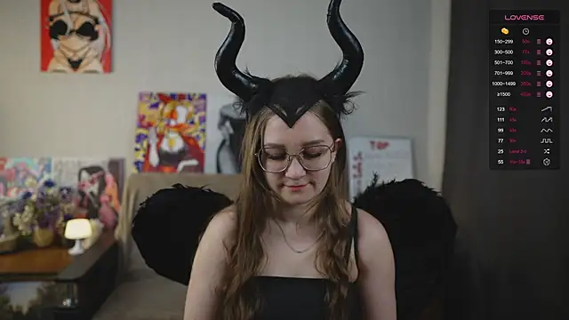 Miatiny online show from 11/06/25, 03:02