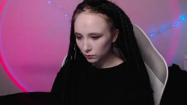 Robin yourss online show from 12/09/24, 01:13