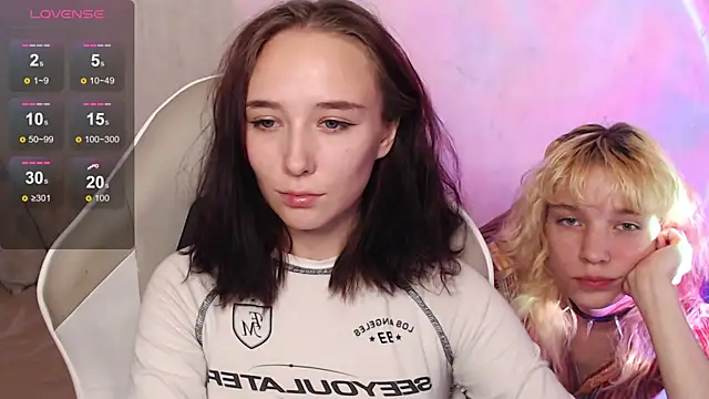 Robin yourss online show from 09/18/25, 12:18