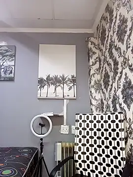 Snapshot of DickDiva1 chatting on 02/02/25, 09:08 DickDiva1 online show from 02/02/25, 09:08