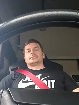 Dan NFS online show from 11/03/25, 10:05