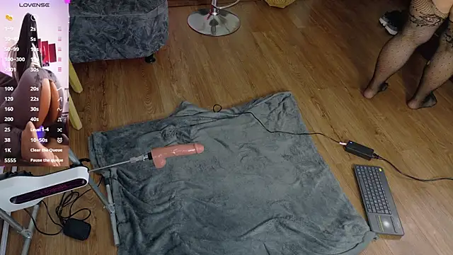 emma sexxy online show from 04/27/26, 10:24