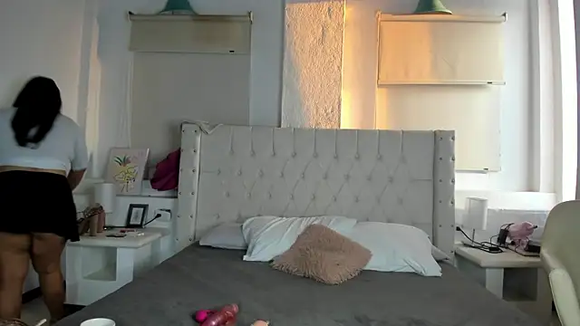 Gabycutee online show from 02/14/25, 10:47