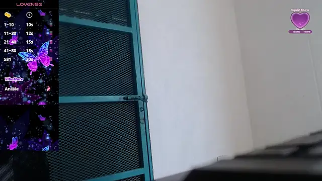 Gabycutee online show from 10/18/25, 08:53