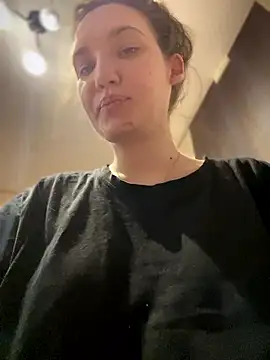 Snapshot of Holly_Molii chatting on 01/09/26, 01:14 Holly Molii online show from 01/09/26, 01:14