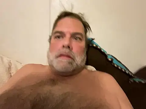 Snapshot of TheDandyRoom chatting on 02/14/25, 08:21 TheDandyRoom online show from 02/14/25, 08:21