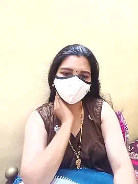 Snapshot of yourtamilcouple chatting on 03/09/25, 01:37 yourtamilcouple online show from 03/09/25, 01:37