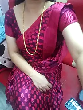 Snapshot of yourtamilcouple chatting on 02/01/26, 10:03 yourtamilcouple online show from 02/01/26, 10:03