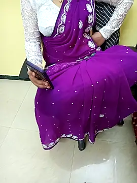 Snapshot of yourtamilcouple chatting on 03/06/26, 09:28 yourtamilcouple online show from 03/06/26, 09:28