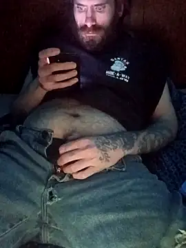 Snapshot of RobStrokes215 chatting on 01/10/26, 09:00 RobStrokes215 online show from 01/10/26, 09:00