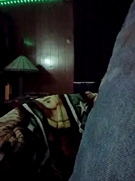 Snapshot of RobStrokes215 chatting on 02/07/26, 07:12 RobStrokes215 online show from 02/07/26, 07:12