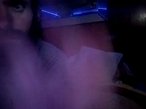 Snapshot of RobStrokes215 chatting on 03/23/26, 05:00 RobStrokes215 online show from 03/23/26, 05:00