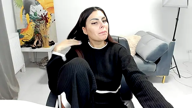 kilenyapatrice online show from 12/21/25, 12:34