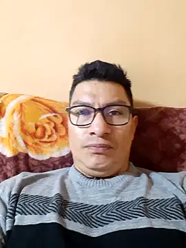 Snapshot of gioarcangel chatting on 02/05/25, 01:58 gioarcangel online show from 02/05/25, 01:58