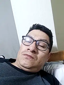 Snapshot of gioarcangel chatting on 03/24/26, 03:55 gioarcangel online show from 03/24/26, 03:55