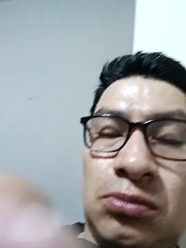 Snapshot of gioarcangel chatting on 04/01/26, 02:34 gioarcangel online show from 04/01/26, 02:34